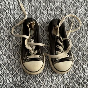 Black Converse Size 8